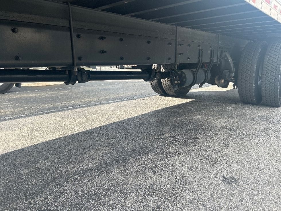 Medium Duty Box Truck-Light and Medium Duty Trucks-Freightliner-2022-M2-Ocala-FL-93,355\n\t\tmiles-$ 87,750 - Image 5