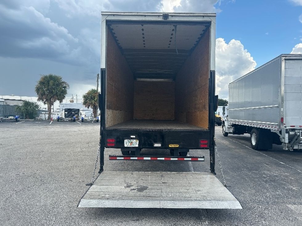 Medium Duty Box Truck-Light and Medium Duty Trucks-Freightliner-2022-M2-Ocala-FL-93,355\n\t\tmiles-$ 87,750 - Image 9