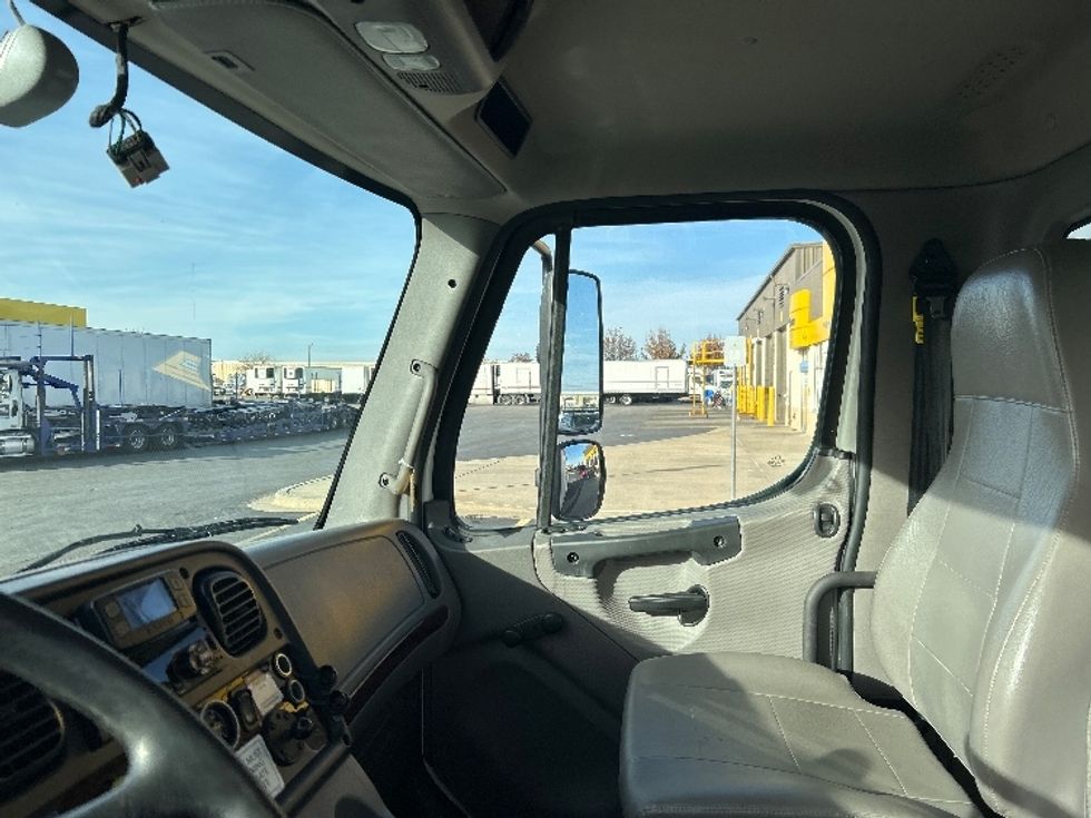 Medium Duty Box Truck-Light and Medium Duty Trucks-Freightliner-2022-M2-Oklahoma City-OK-188,968\n\t\tmiles-$ 60,500 - Image 20