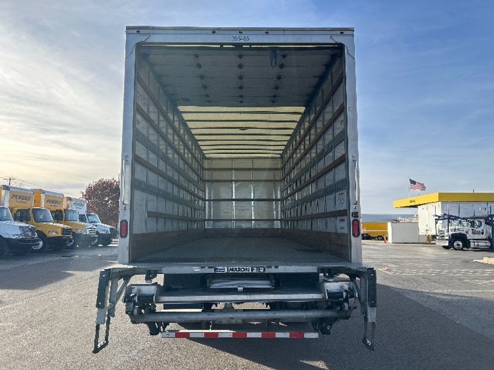 Medium Duty Box Truck-Light and Medium Duty Trucks-Freightliner-2022-M2-Oklahoma City-OK-188,968\n\t\tmiles-$ 60,500 - Image 8