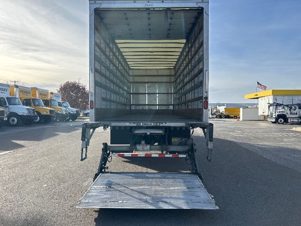 Medium Duty Box Truck-Light and Medium Duty Trucks-Freightliner-2022-M2-Oklahoma City-OK-188,968\n\t\tmiles-$ 60,500 - Image 9