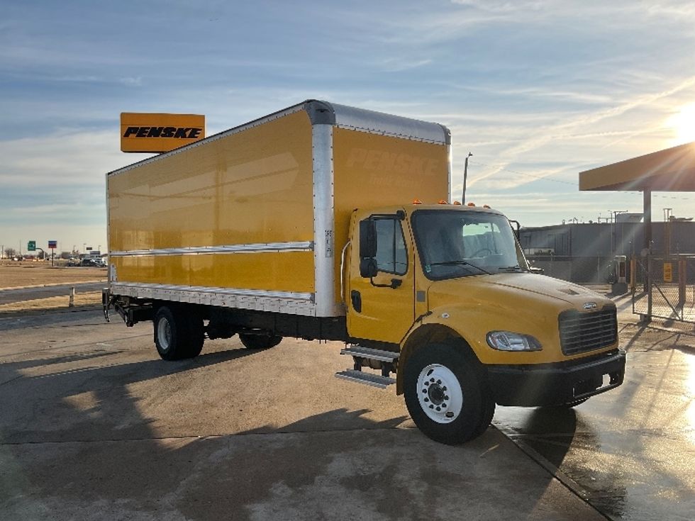 Medium Duty Box Truck-Light and Medium Duty Trucks-Freightliner-2022-M2-Oklahoma City-OK-99,841\n\t\tmiles-$ 77,250 - Image 1