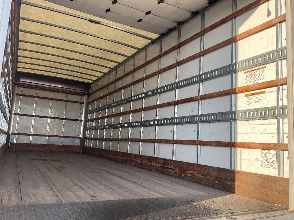 Medium Duty Box Truck-Light and Medium Duty Trucks-Freightliner-2022-M2-Oklahoma City-OK-99,841\n\t\tmiles-$ 77,250 - Image 11