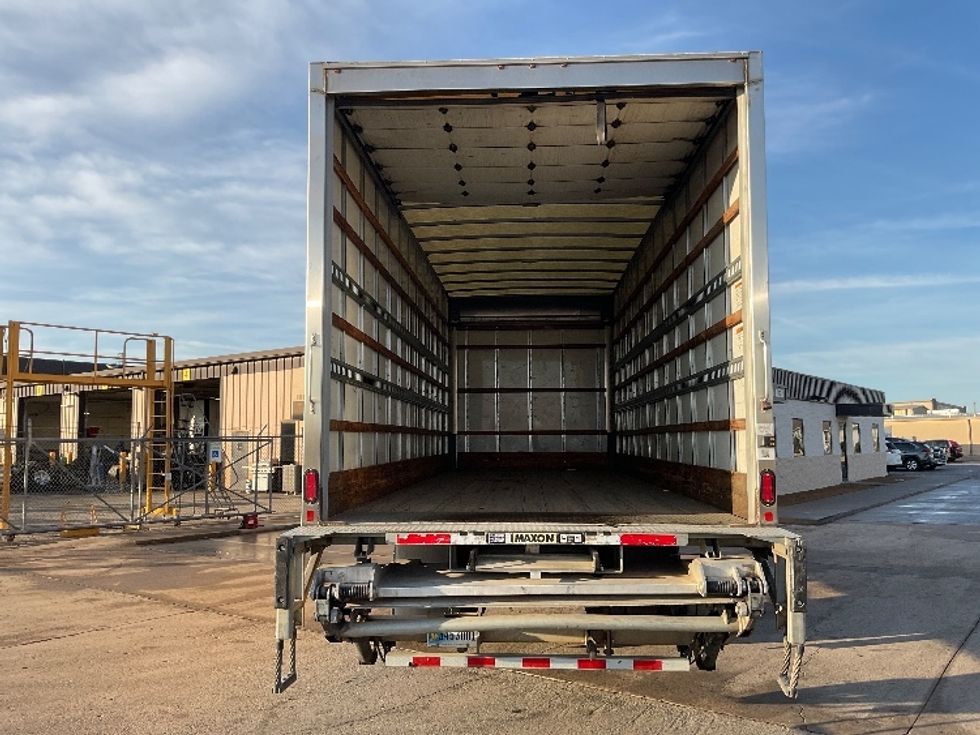 Medium Duty Box Truck-Light and Medium Duty Trucks-Freightliner-2022-M2-Oklahoma City-OK-99,841\n\t\tmiles-$ 77,250 - Image 8