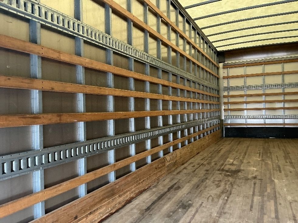 Medium Duty Box Truck-Light and Medium Duty Trucks-Freightliner-2022-M2-Olive Branch-MS-140,210\n\t\tmiles-$ 72,000 - Image 11