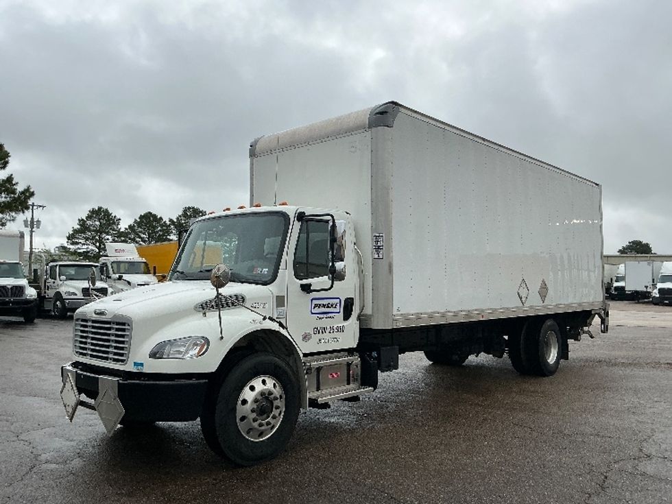 Medium Duty Box Truck-Light and Medium Duty Trucks-Freightliner-2022-M2-Olive Branch-MS-140,210\n\t\tmiles-$ 72,000 - Image 3