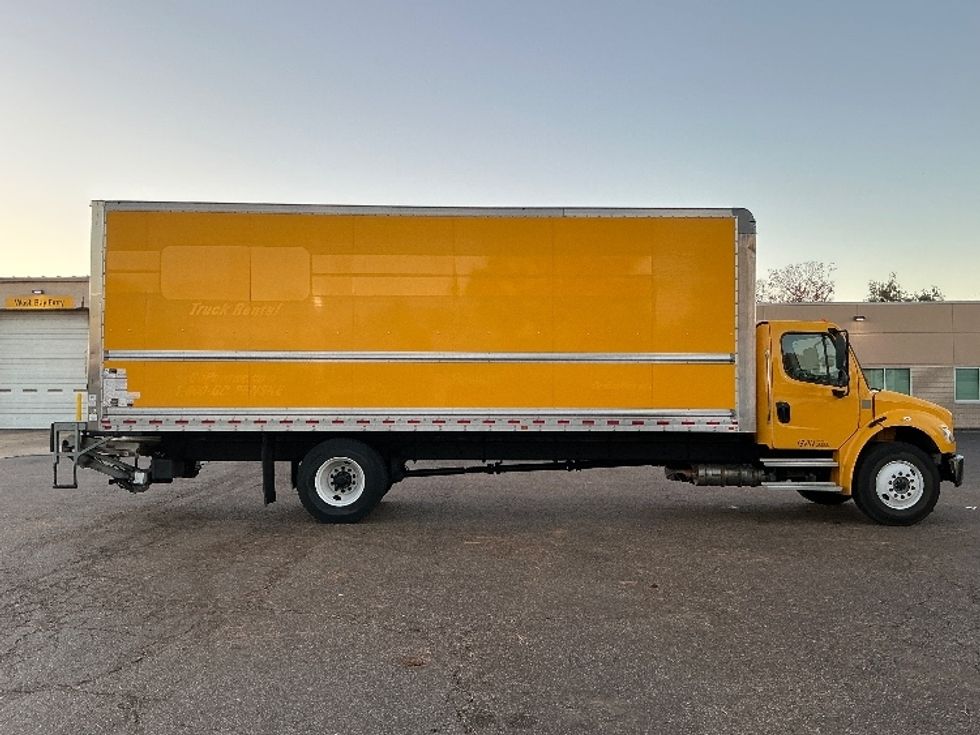 Medium Duty Box Truck-Light and Medium Duty Trucks-Freightliner-2022-M2-Olive Branch-MS-99,793\n\t\tmiles-$ 77,250 - Image 15