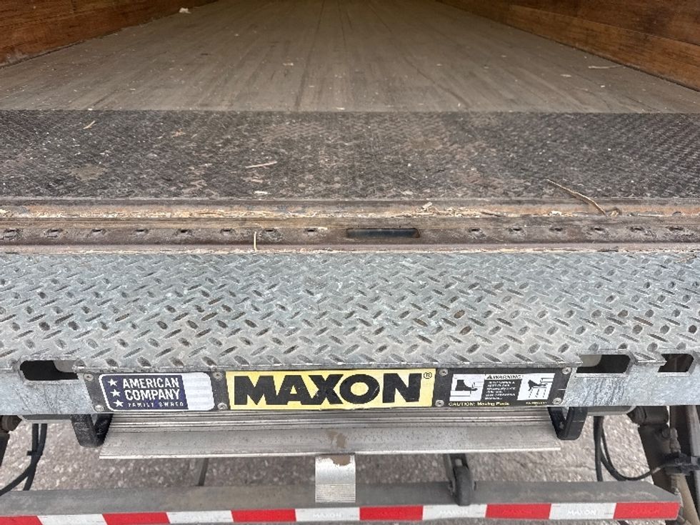 Medium Duty Box Truck-Light and Medium Duty Trucks-Freightliner-2022-M2-Omaha-NE-100,500\n\t\tmiles-$ 76,000 - Image 10