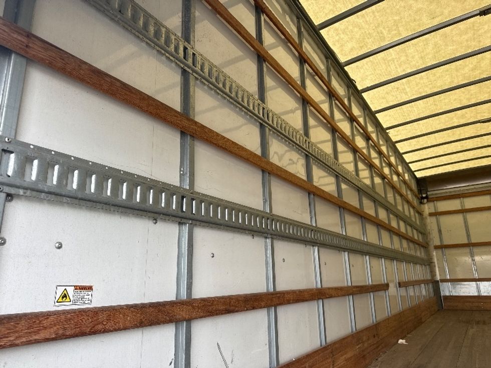 Medium Duty Box Truck-Light and Medium Duty Trucks-Freightliner-2022-M2-Omaha-NE-100,500\n\t\tmiles-$ 76,000 - Image 11