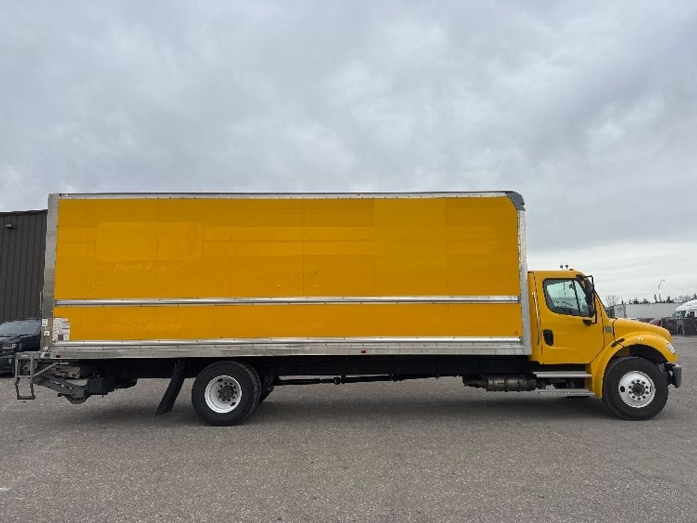 Medium Duty Box Truck-Light and Medium Duty Trucks-Freightliner-2022-M2-Omaha-NE-100,500\n\t\tmiles-$ 76,000 - Image 15