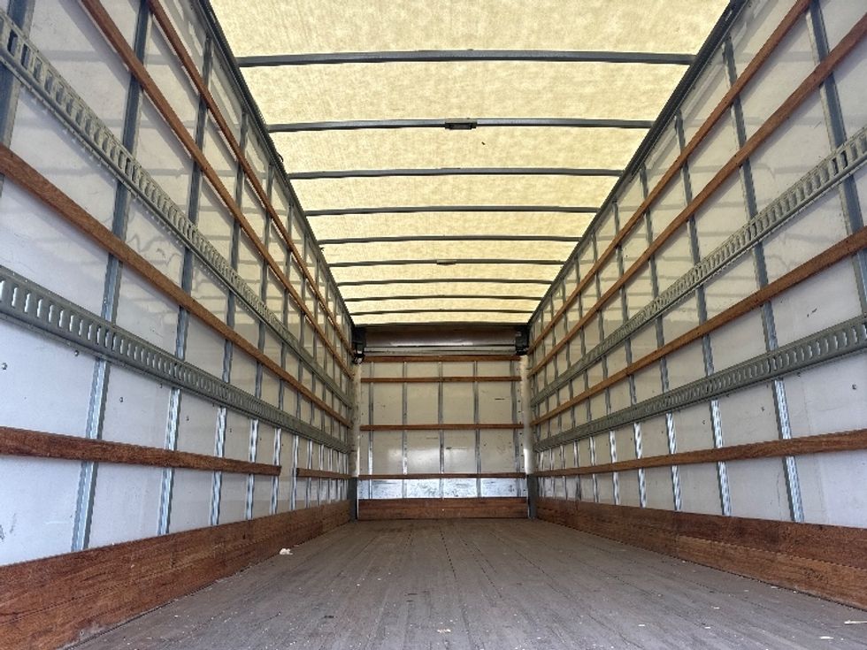 Medium Duty Box Truck-Light and Medium Duty Trucks-Freightliner-2022-M2-Omaha-NE-100,500\n\t\tmiles-$ 76,000 - Image 8