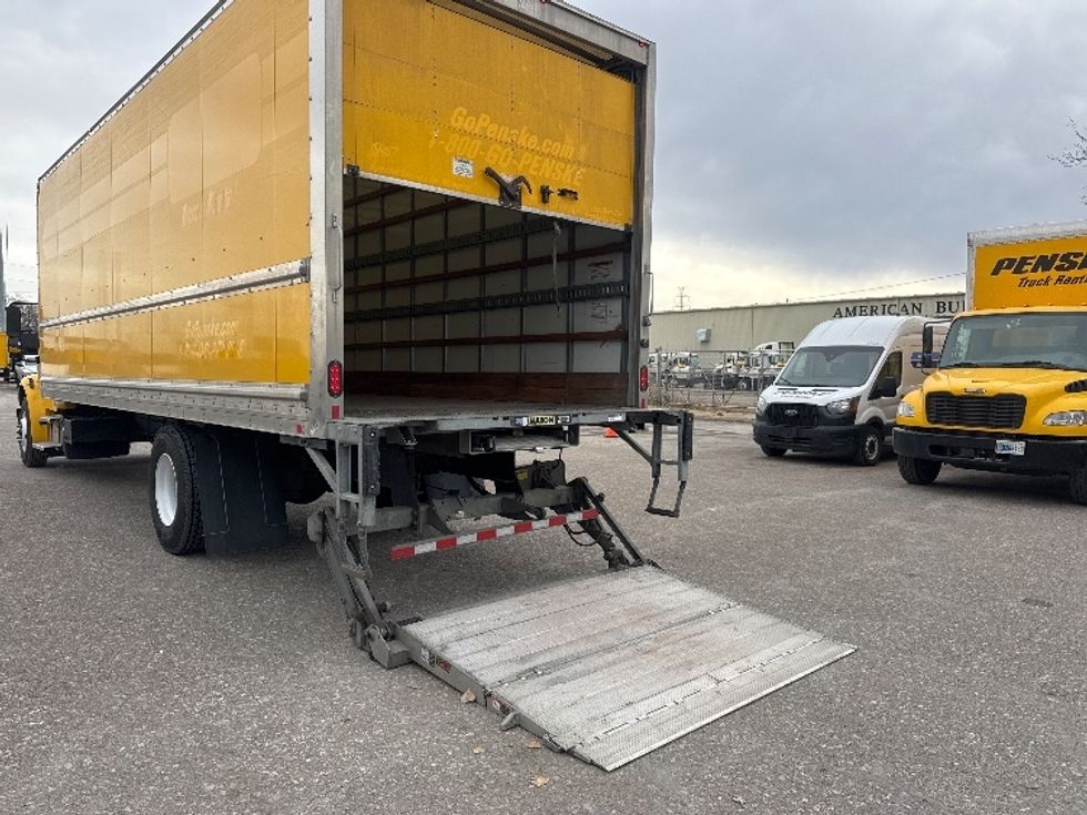 Medium Duty Box Truck-Light and Medium Duty Trucks-Freightliner-2022-M2-Omaha-NE-100,500\n\t\tmiles-$ 76,000 - Image 9