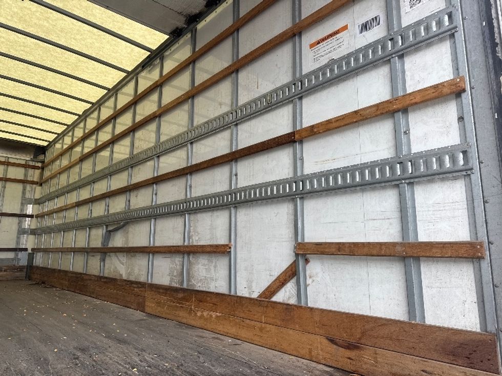 Medium Duty Box Truck-Light and Medium Duty Trucks-Freightliner-2022-M2-Omaha-NE-219,172\n\t\tmiles-$ 54,750 - Image 12