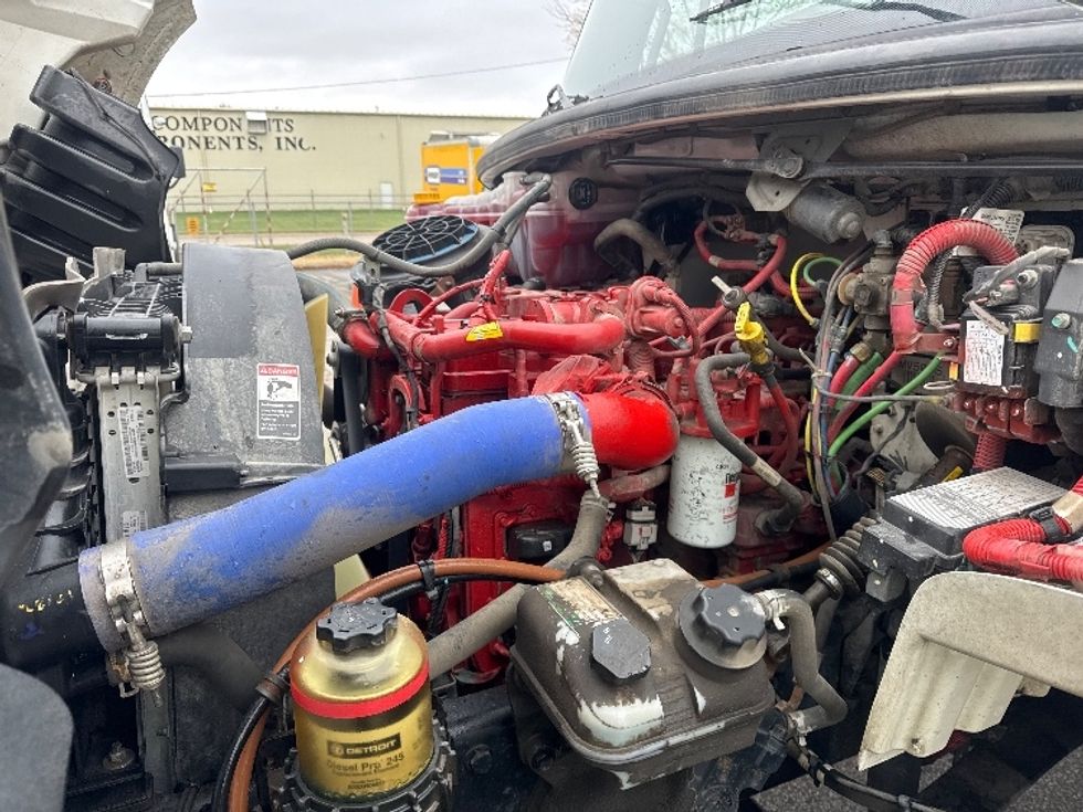 Medium Duty Box Truck-Light and Medium Duty Trucks-Freightliner-2022-M2-Omaha-NE-219,172\n\t\tmiles-$ 54,750 - Image 24