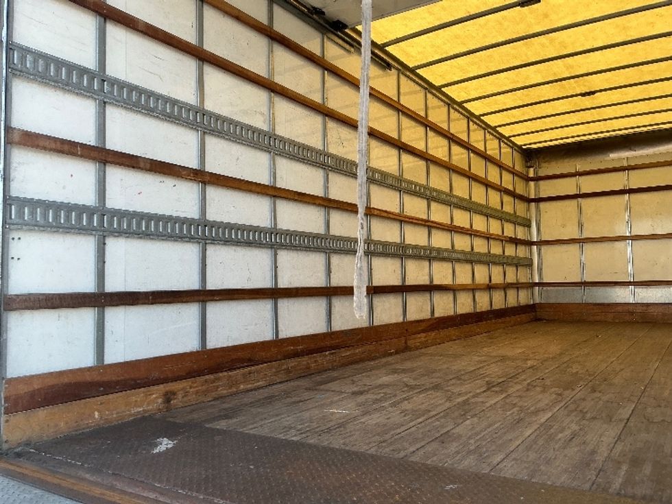 Medium Duty Box Truck-Light and Medium Duty Trucks-Freightliner-2022-M2-Orlando-FL-104,268\n\t\tmiles-$ 68,000 - Image 11