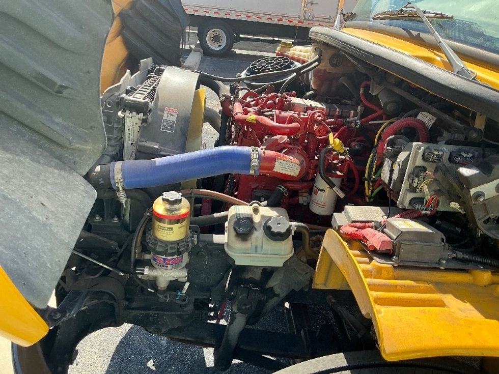 Medium Duty Box Truck-Light and Medium Duty Trucks-Freightliner-2022-M2-Orlando-FL-104,268\n\t\tmiles-$ 68,000 - Image 24