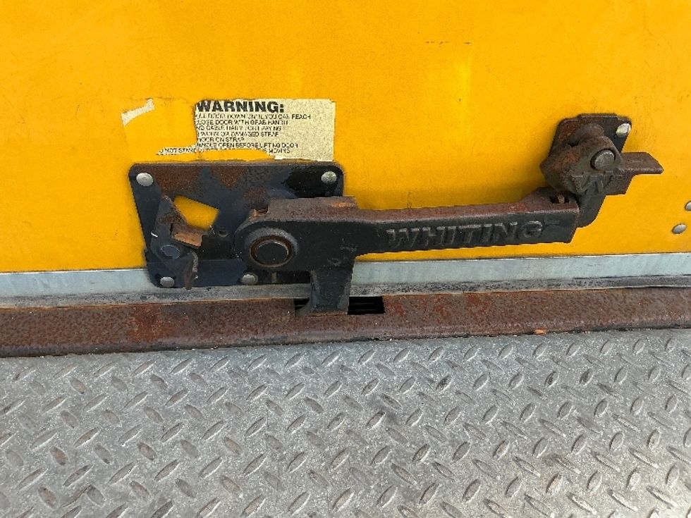 Medium Duty Box Truck-Light and Medium Duty Trucks-Freightliner-2022-M2-Orlando-FL-104,268\n\t\tmiles-$ 68,000 - Image 27