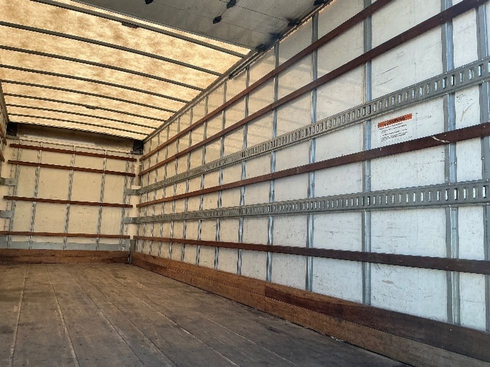 Medium Duty Box Truck-Light and Medium Duty Trucks-Freightliner-2022-M2-Orlando-FL-140,960\n\t\tmiles-$ 65,000 - Image 12