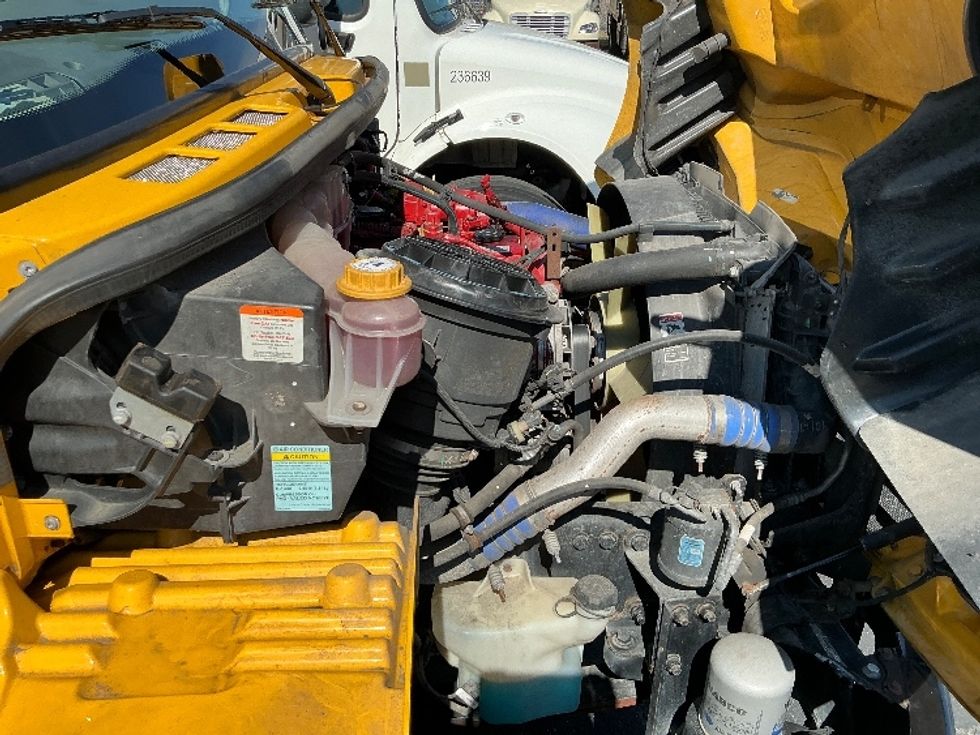 Medium Duty Box Truck-Light and Medium Duty Trucks-Freightliner-2022-M2-Orlando-FL-140,960\n\t\tmiles-$ 65,000 - Image 23