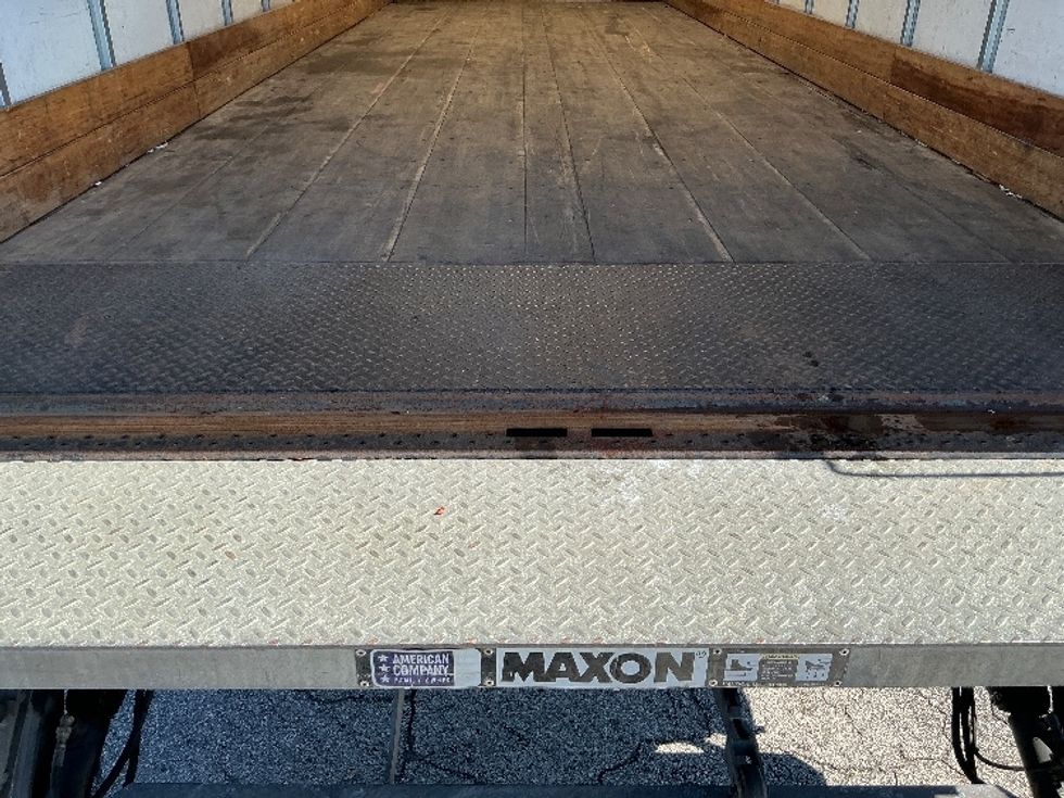 Medium Duty Box Truck-Light and Medium Duty Trucks-Freightliner-2022-M2-Orlando-FL-140,960\n\t\tmiles-$ 65,000 - Image 8