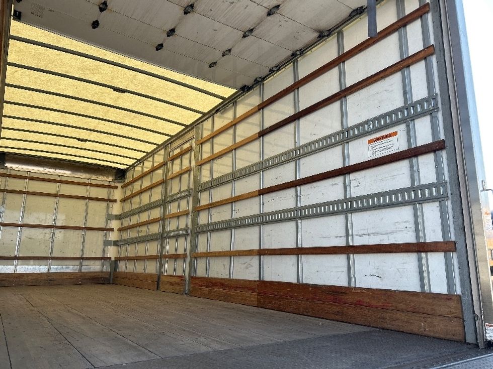 Medium Duty Box Truck-Light and Medium Duty Trucks-Freightliner-2022-M2-Orlando-FL-215,652\n\t\tmiles-$ 55,500 - Image 12