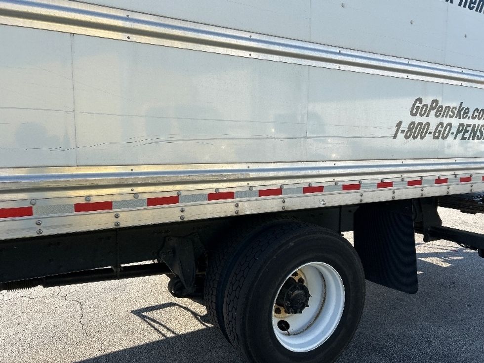 Medium Duty Box Truck-Light and Medium Duty Trucks-Freightliner-2022-M2-Orlando-FL-215,652\n\t\tmiles-$ 55,500 - Image 28