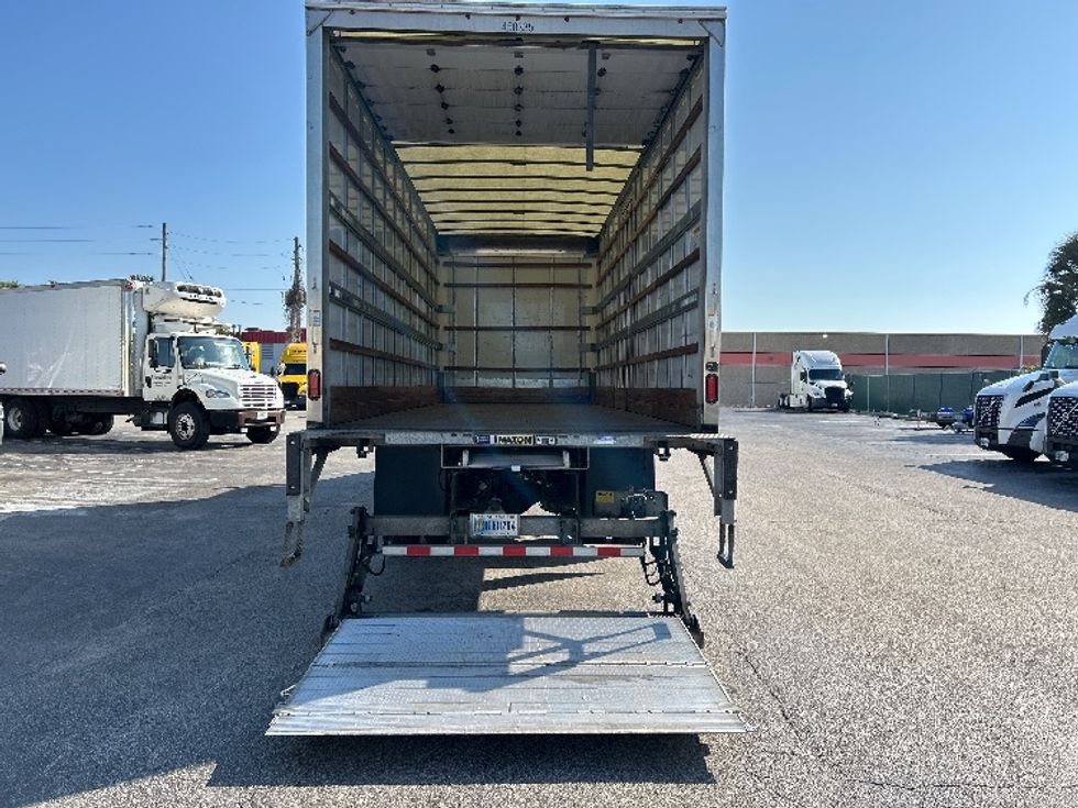 Medium Duty Box Truck-Light and Medium Duty Trucks-Freightliner-2022-M2-Orlando-FL-215,652\n\t\tmiles-$ 55,500 - Image 9