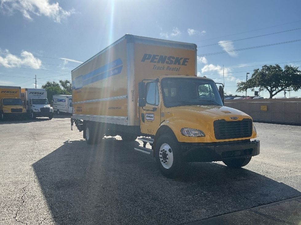 Medium Duty Box Truck-Light and Medium Duty Trucks-Freightliner-2022-M2-Orlando-FL-217,852\n\t\tmiles-$ 54,000 - Image 1
