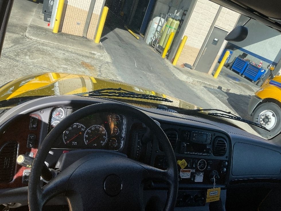 Medium Duty Box Truck-Light and Medium Duty Trucks-Freightliner-2022-M2-Orlando-FL-217,852\n\t\tmiles-$ 54,000 - Image 18