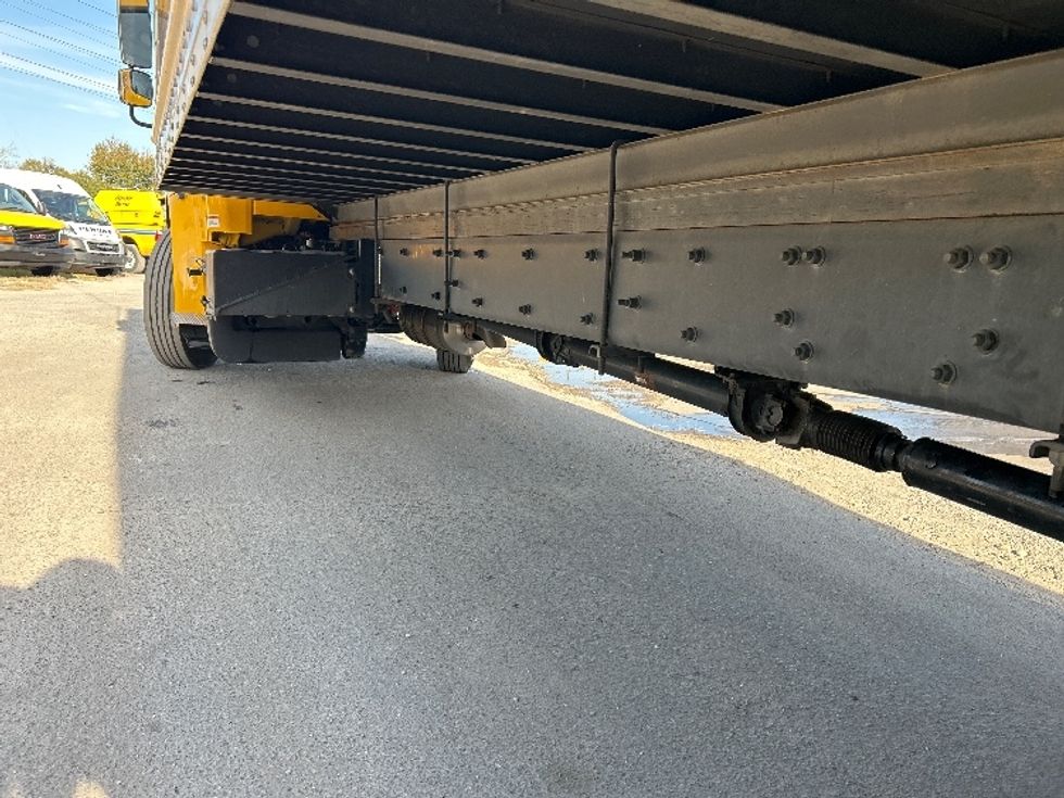 Medium Duty Box Truck-Light and Medium Duty Trucks-Freightliner-2022-M2-Panama City-FL-229,220\n\t\tmiles-$ 52,000 - Image 5