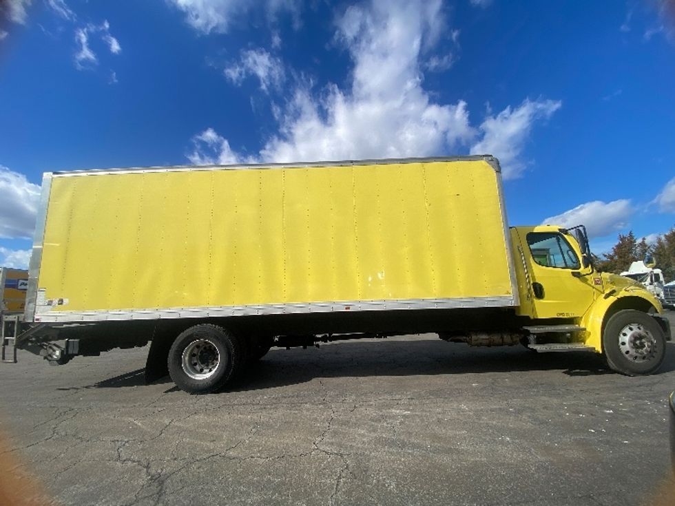 Medium Duty Box Truck-Light and Medium Duty Trucks-Freightliner-2022-M2-Parsippany-NJ-170,242\n\t\tmiles-$ 49,000 - Image 15