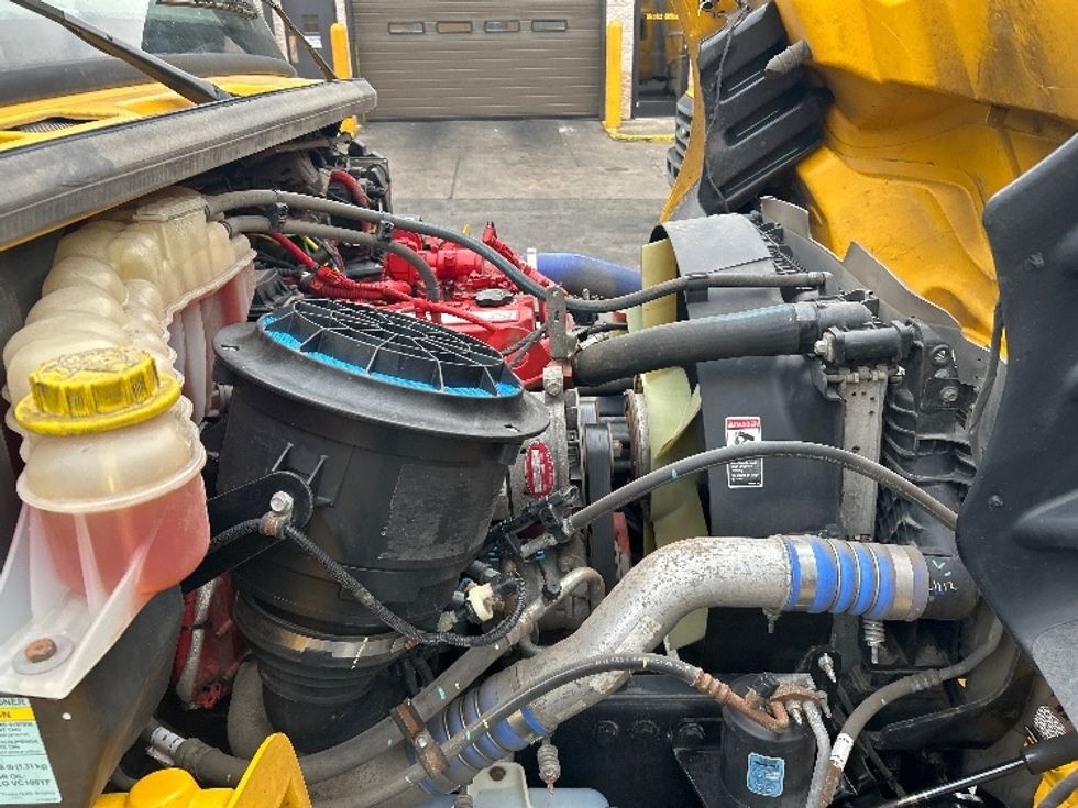 Medium Duty Box Truck-Light and Medium Duty Trucks-Freightliner-2022-M2-Parsippany-NJ-221,756\n\t\tmiles-$ 49,500 - Image 23