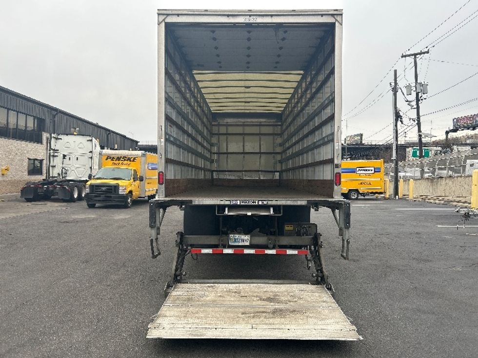 Medium Duty Box Truck-Light and Medium Duty Trucks-Freightliner-2022-M2-Parsippany-NJ-221,756\n\t\tmiles-$ 49,500 - Image 9