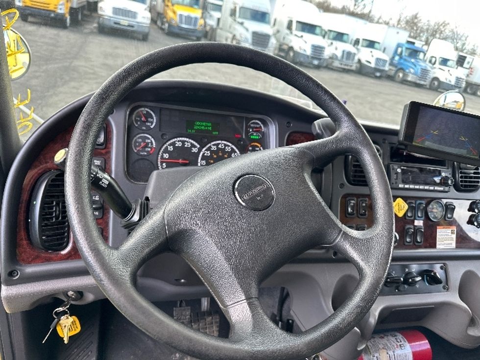 Medium Duty Box Truck-Light and Medium Duty Trucks-Freightliner-2022-M2-Parsippany-NJ-224,245\n\t\tmiles-$ 40,000 - Image 17
