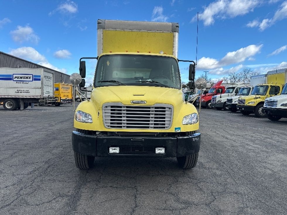 Medium Duty Box Truck-Light and Medium Duty Trucks-Freightliner-2022-M2-Parsippany-NJ-224,245\n\t\tmiles-$ 40,000 - Image 2