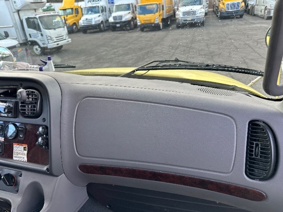 Medium Duty Box Truck-Light and Medium Duty Trucks-Freightliner-2022-M2-Parsippany-NJ-224,245\n\t\tmiles-$ 40,000 - Image 21
