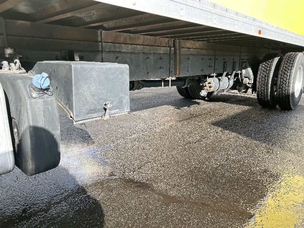 Medium Duty Box Truck-Light and Medium Duty Trucks-Freightliner-2022-M2-Parsippany-NJ-225,342\n\t\tmiles-$ 39,750 - Image 5