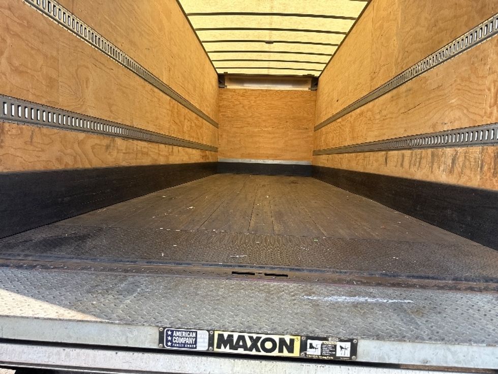 Medium Duty Box Truck-Light and Medium Duty Trucks-Freightliner-2022-M2-Parsippany-NJ-235,036\n\t\tmiles-$ 53,500 - Image 10