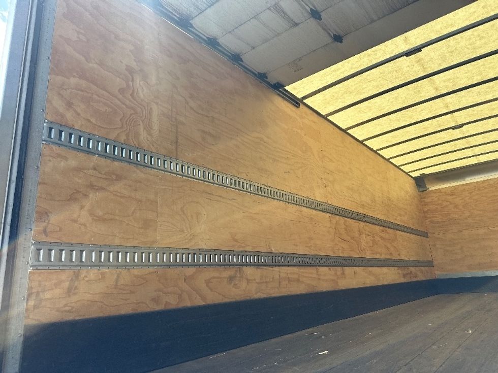 Medium Duty Box Truck-Light and Medium Duty Trucks-Freightliner-2022-M2-Parsippany-NJ-235,036\n\t\tmiles-$ 53,500 - Image 11