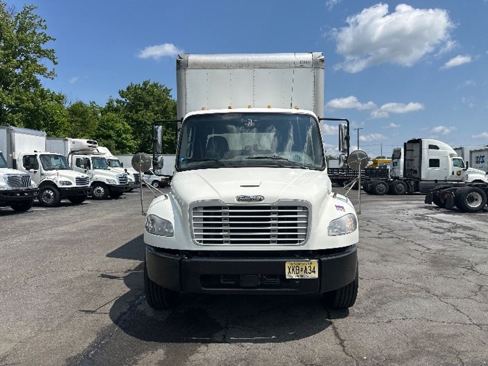 Medium Duty Box Truck-Light and Medium Duty Trucks-Freightliner-2022-M2-Parsippany-NJ-235,036\n\t\tmiles-$ 53,500 - Image 2
