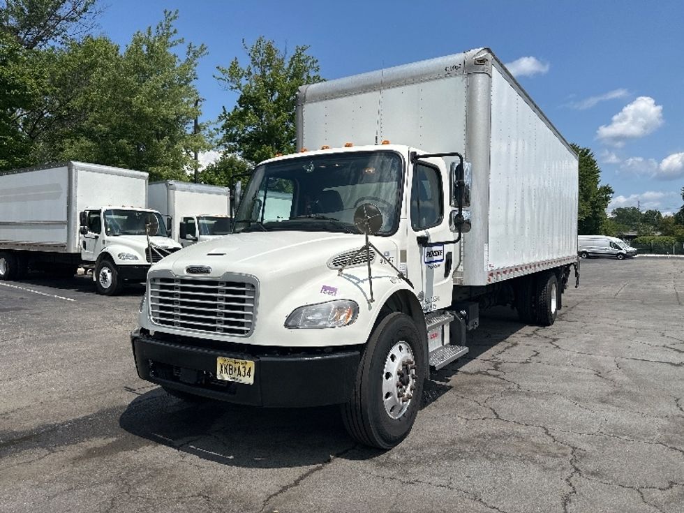 Medium Duty Box Truck-Light and Medium Duty Trucks-Freightliner-2022-M2-Parsippany-NJ-235,036\n\t\tmiles-$ 53,500 - Image 3