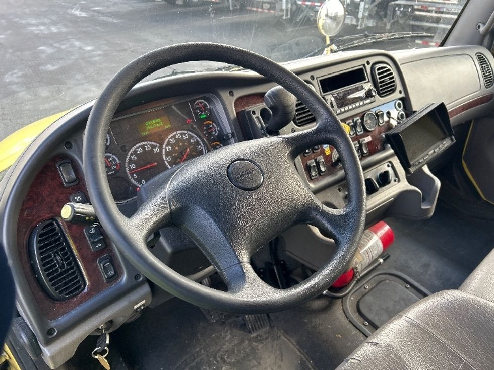 Medium Duty Box Truck-Light and Medium Duty Trucks-Freightliner-2022-M2-Parsippany-NJ-245,866\n\t\tmiles-$ 36,250 - Image 17