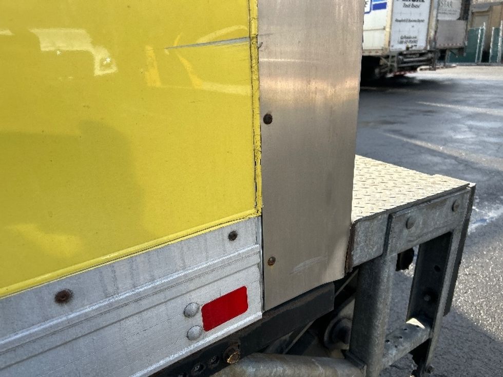 Medium Duty Box Truck-Light and Medium Duty Trucks-Freightliner-2022-M2-Parsippany-NJ-245,866\n\t\tmiles-$ 36,250 - Image 25