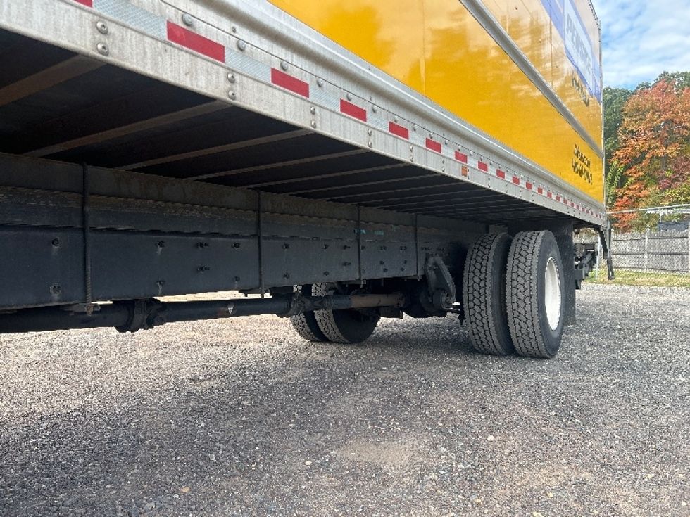 Medium Duty Box Truck-Light and Medium Duty Trucks-Freightliner-2022-M2-Pennsauken-NJ-257,802\n\t\tmiles-$ 43,250 - Image 5