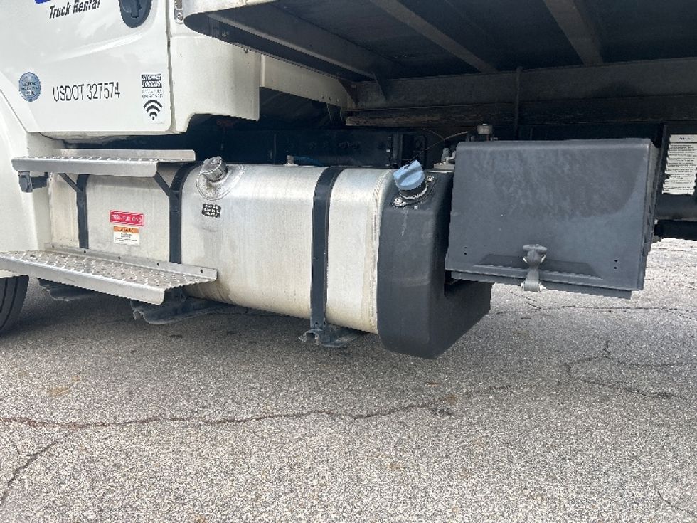 Medium Duty Box Truck-Light and Medium Duty Trucks-Freightliner-2022-M2-Pensacola-FL-147,966\n\t\tmiles-$ 61,000 - Image 31