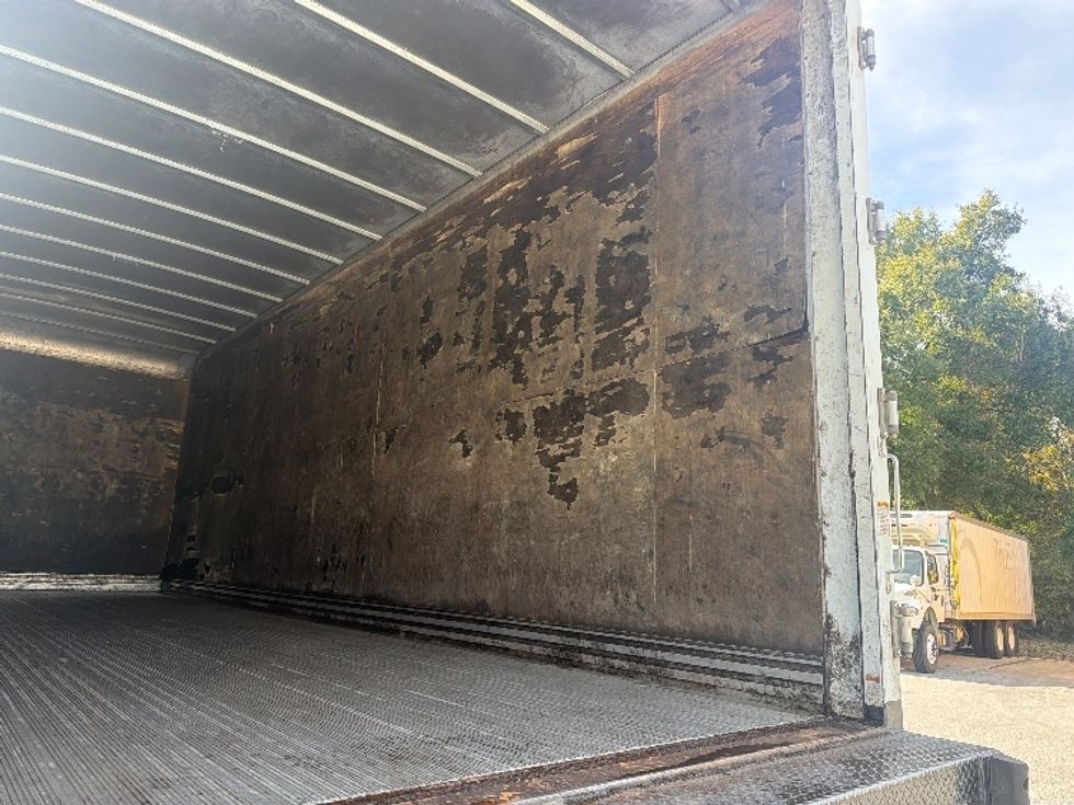 Medium Duty Box Truck-Light and Medium Duty Trucks-Freightliner-2022-M2-Pensacola-FL-207,617\n\t\tmiles-$ 51,500 - Image 12
