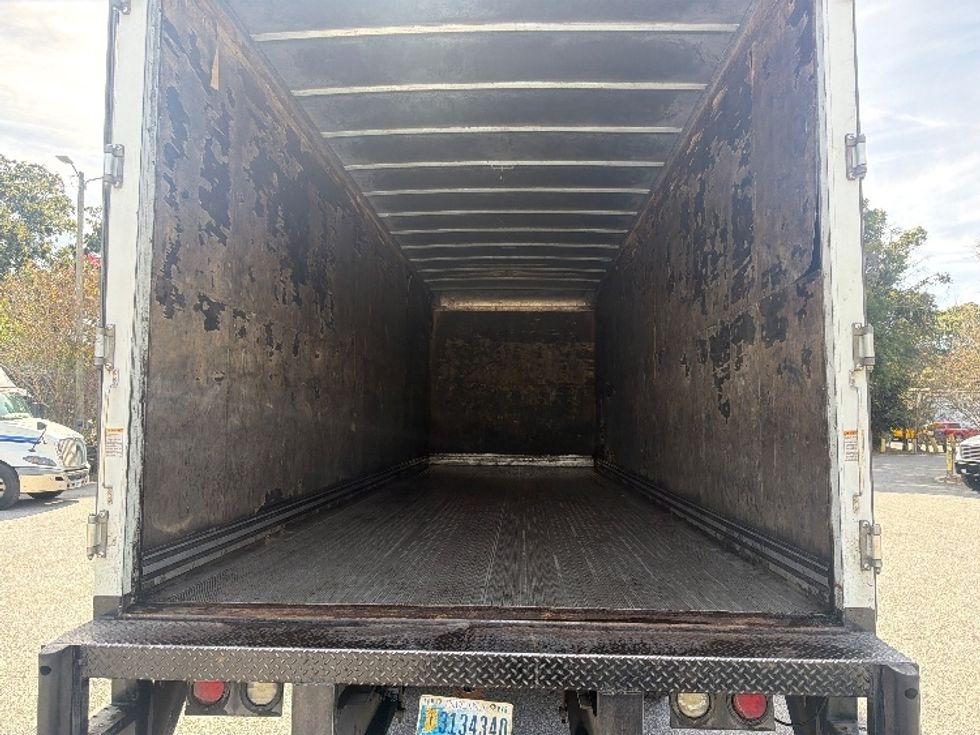 Medium Duty Box Truck-Light and Medium Duty Trucks-Freightliner-2022-M2-Pensacola-FL-207,617\n\t\tmiles-$ 51,500 - Image 9