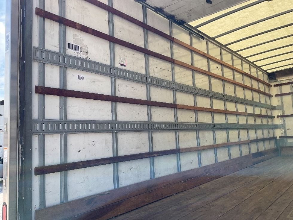 Medium Duty Box Truck-Light and Medium Duty Trucks-Freightliner-2022-M2-Pensacola-FL-225,073\n\t\tmiles-$ 57,750 - Image 11