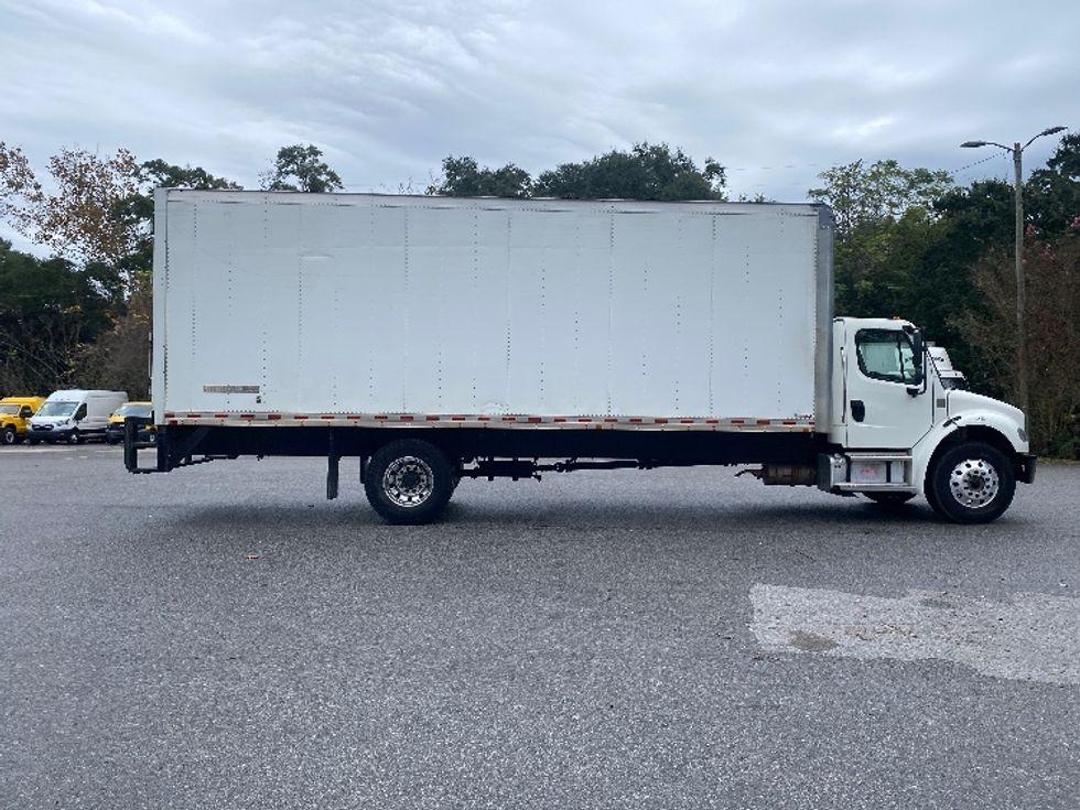 Medium Duty Box Truck-Light and Medium Duty Trucks-Freightliner-2022-M2-Pensacola-FL-267,710\n\t\tmiles-$ 41,000 - Image 14