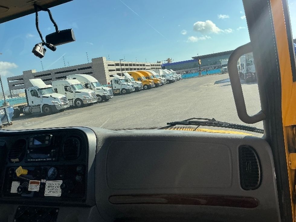 Medium Duty Box Truck-Light and Medium Duty Trucks-Freightliner-2022-M2-Pensacola-FL-323,293\n\t\tmiles-$ 30,250 - Image 22